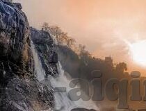 糖心app里面的-以爱之名，探索未知——糖心世界下的情感交织